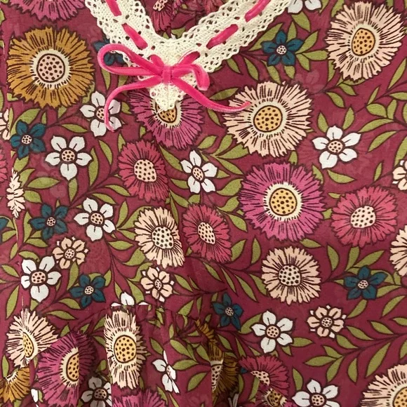 Floral Pink Blouse with Lace Trim NWTS - Picture 4 of 11